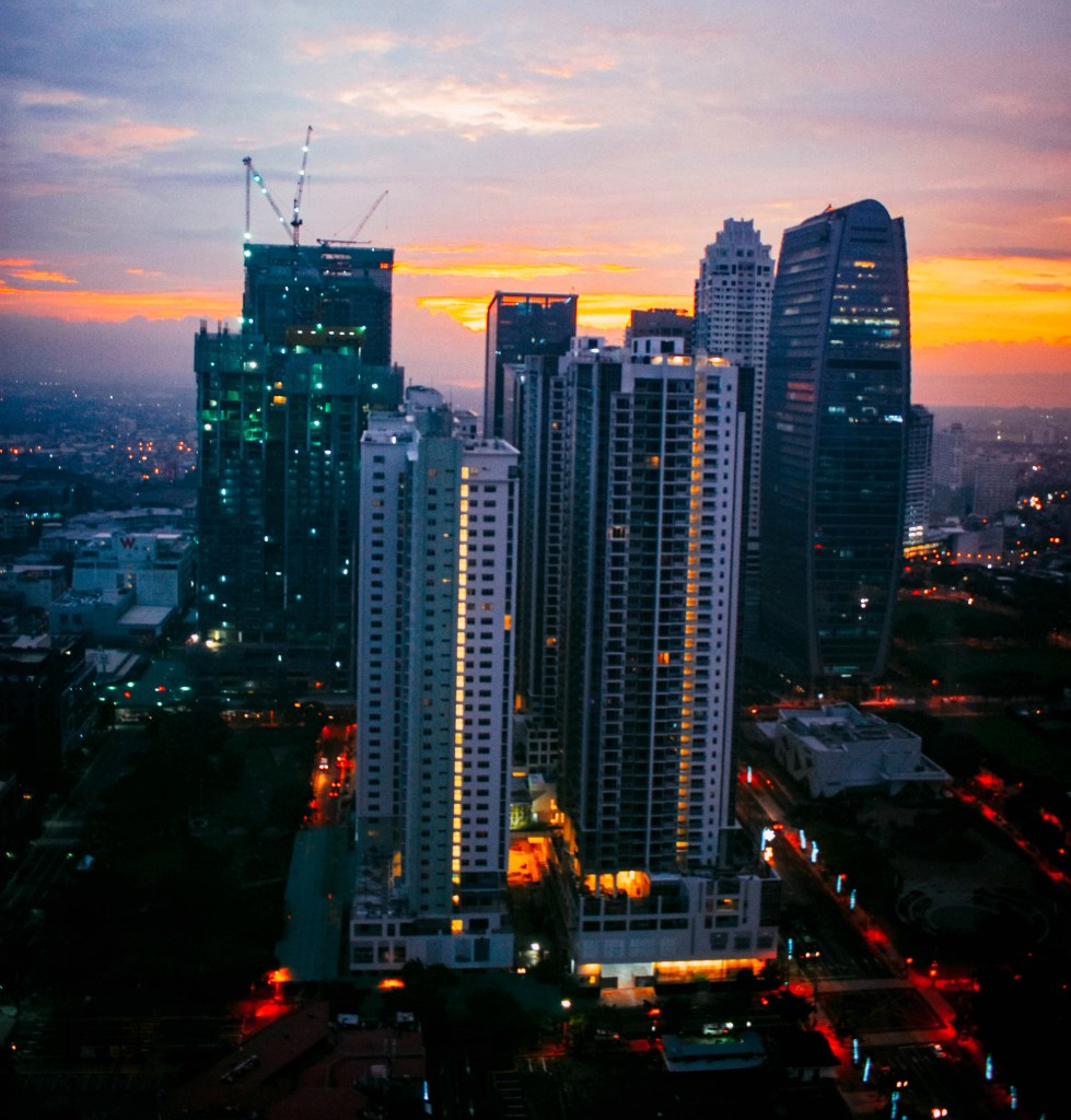 JLL Philippines Reports Mixed Outlook for Real Estate Market in&nbsp;2023